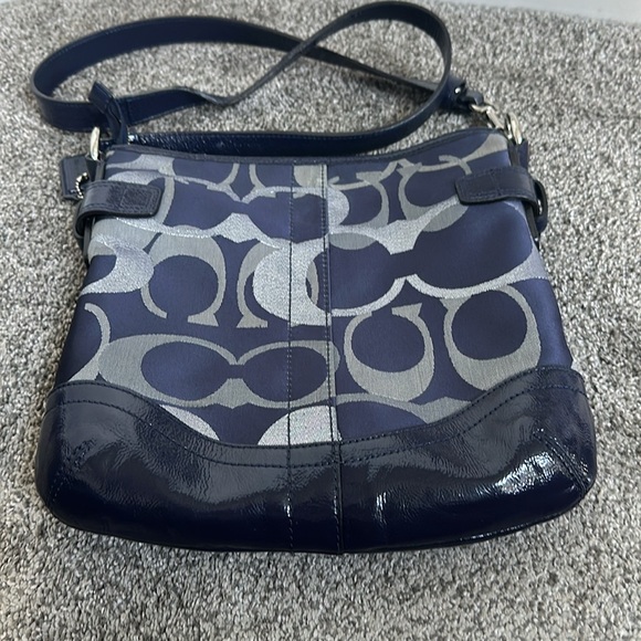 COACH PURSE NAVY W/SILVER MONOGRAM&HARDWARE OVER SHOULDER OR CROSSBODY AUTHENTIC - Picture 5 of 12